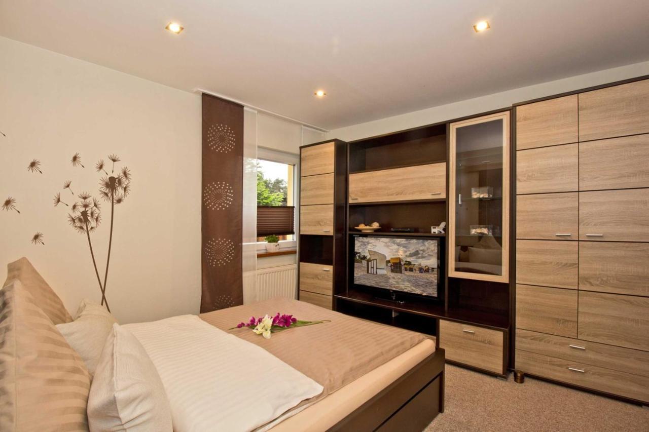 Feriendomizile Korswandt Apartment Bagian luar foto